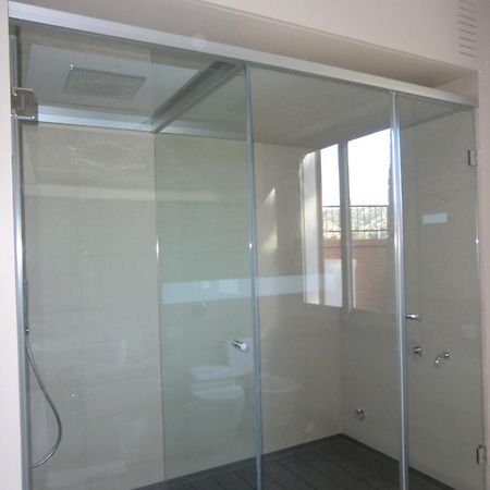 B&Beach Cagliari Guest House Δωμάτιο φωτογραφία
