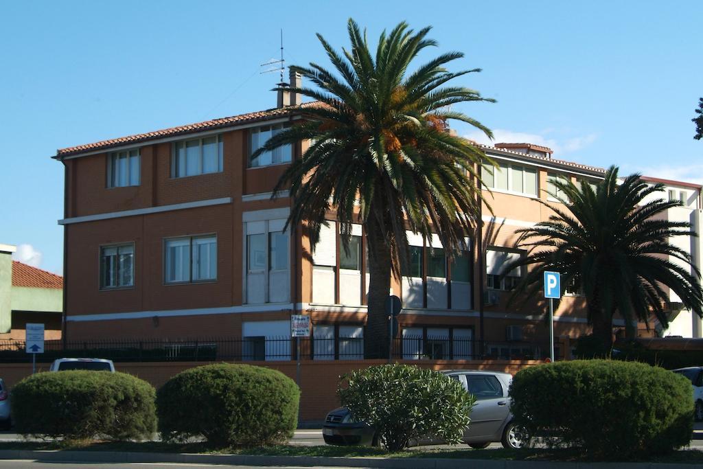 B&Beach Cagliari Guest House Εξωτερικό φωτογραφία