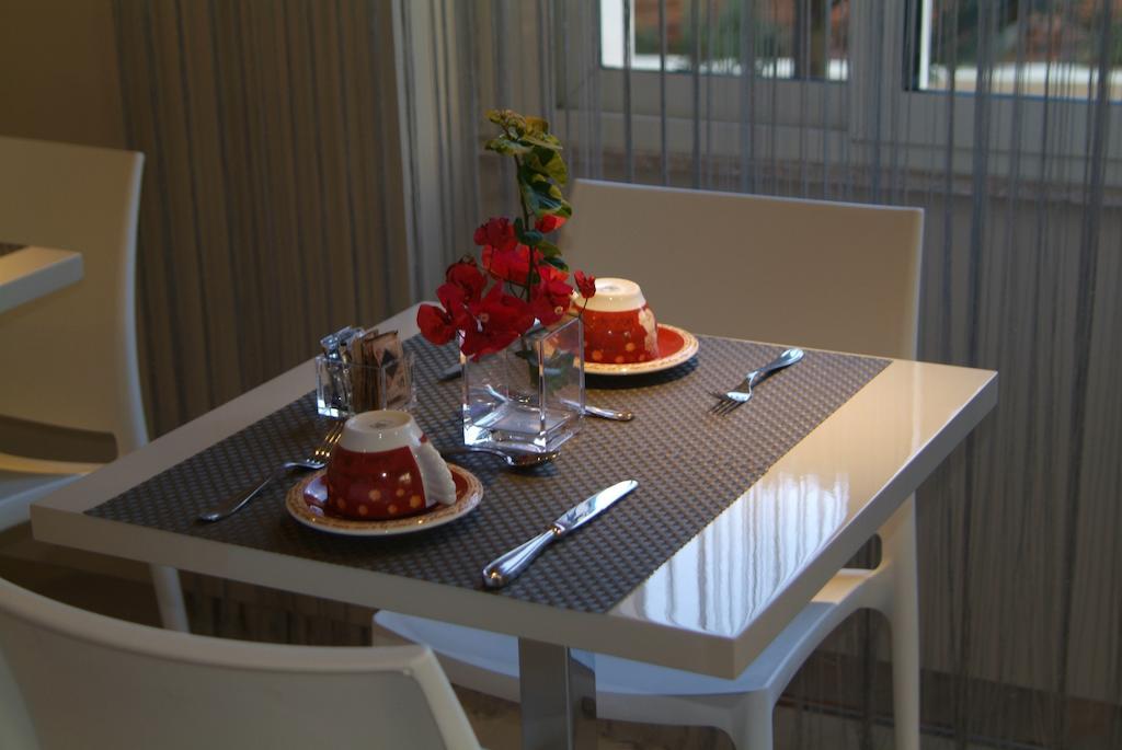B&Beach Cagliari Guest House Εξωτερικό φωτογραφία