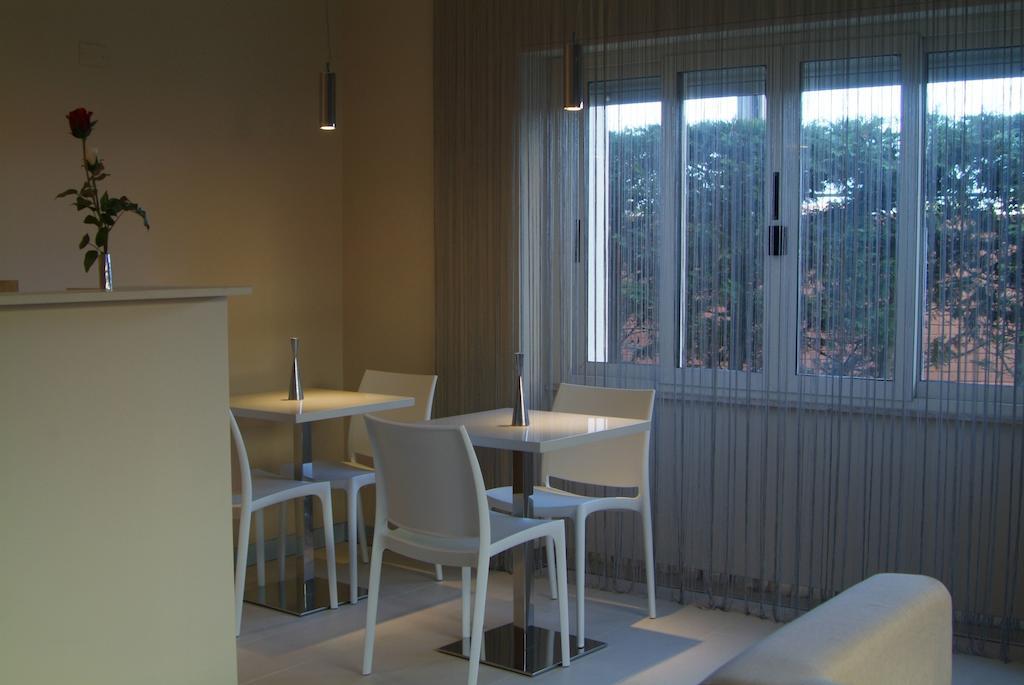 B&Beach Cagliari Guest House Εξωτερικό φωτογραφία